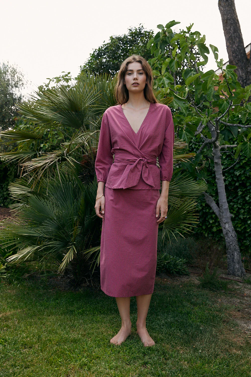 BLUSA RAYAS FINAS FRAMBUESA - Imagen 2