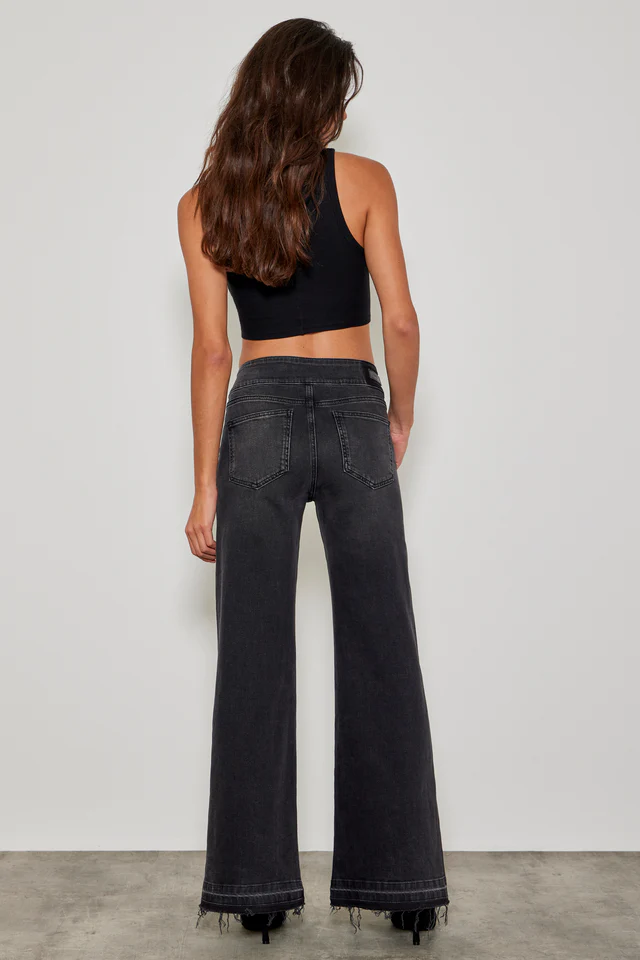 LOU JEANS NIGHT - Imagen 4