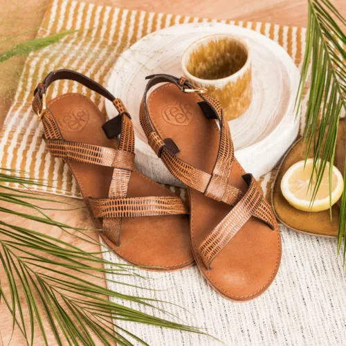 Sandalias Feeka Marrón